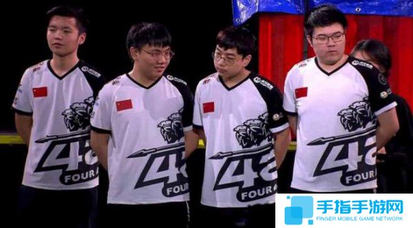 苟活进决死圈？不存在的！ 韦神逆天1V3一战封神