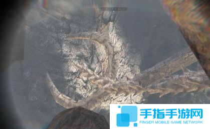 《怪猎世界》或曾出现过蛇王龙 瘴气谷留下骨架