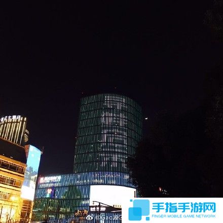 贫穷限制了想象力 李泽言夫人杭州中心找蛙宝宝_全球新游